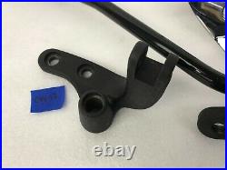 06-17 OEM Harley-Davidson Dyna Standard Forward Controls 49080-06A