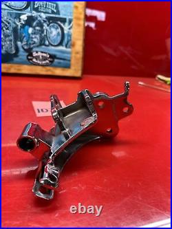 Harley Chrome Forward Control Peg Mount Oem Softail 2000 Up Left Shift Shifter